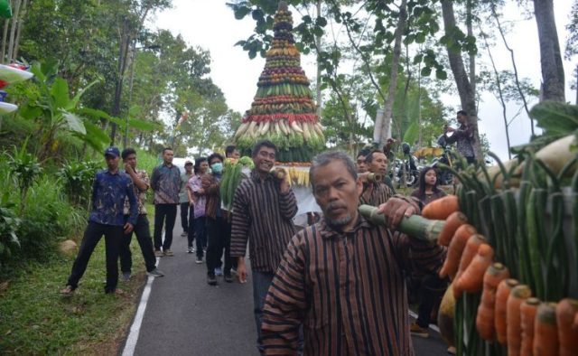 Merti Dusun Sendang Gambir, Simbol Syukur dan Gotong Royong Warga Salatiga