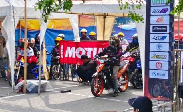 500 Pembalap Adu Kecepatan di Kejurprov Drag Bike Seri II Banjarnegara