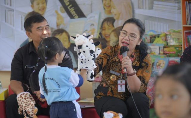 Anak-Anak Antusias Ikuti Semarang Bertutur, Bunda Literasi Hadirkan Storytelling Interaktif