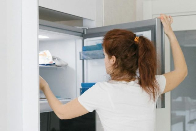 Mendadak Butuh Uang untuk Ganti Kulkas Rusak? Ini Salah Satu Solusinya