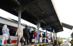 Libur Panjang Hari Buruh Internasional, KAI Divre IV Tanjungkarang Layani 11.967 Penumpang